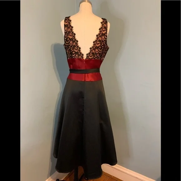 Vintage Laundry by Shelli Segal black and red satin Cocktail Dress size 10 - Picture 3 of 13